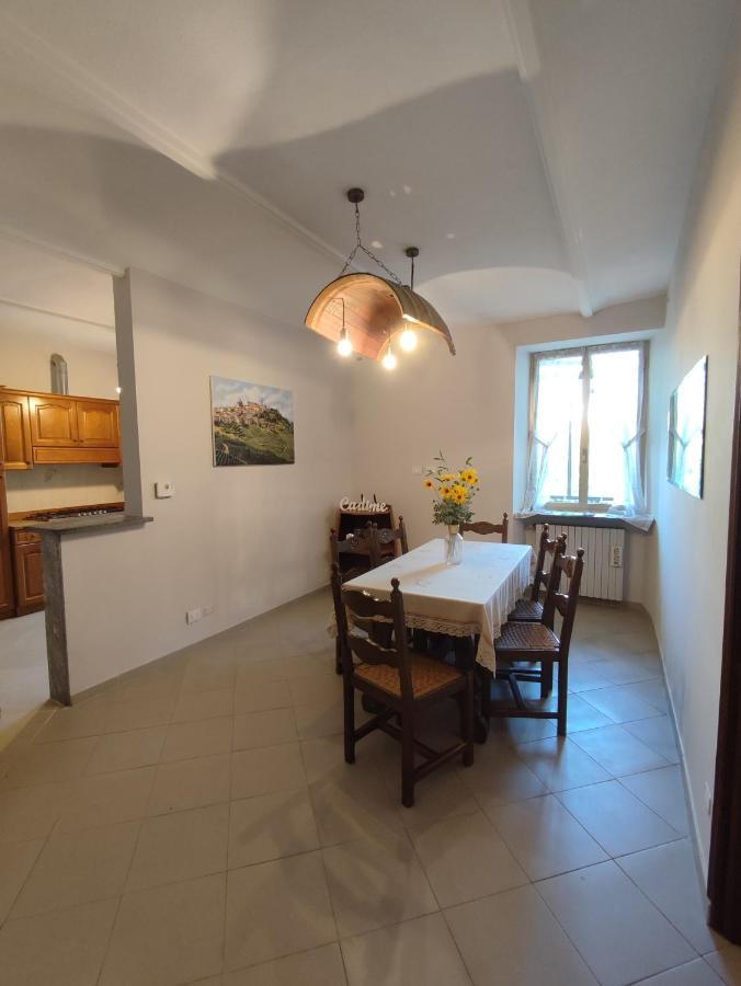 Ca Di Me Villa La Morra Eksteriør billede