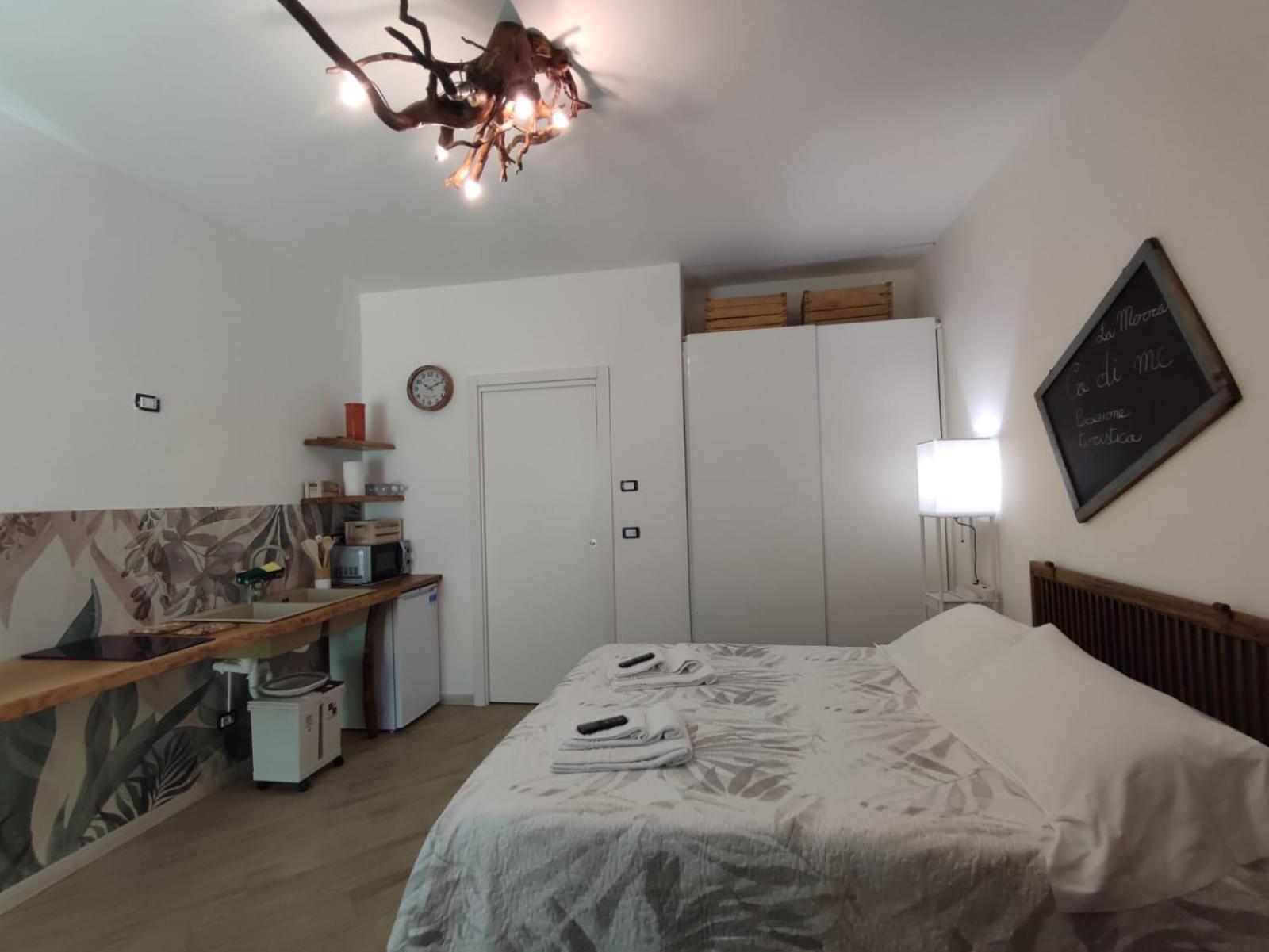 Ca Di Me Villa La Morra Eksteriør billede